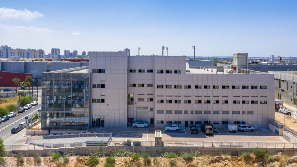 קנדי נדל״ן